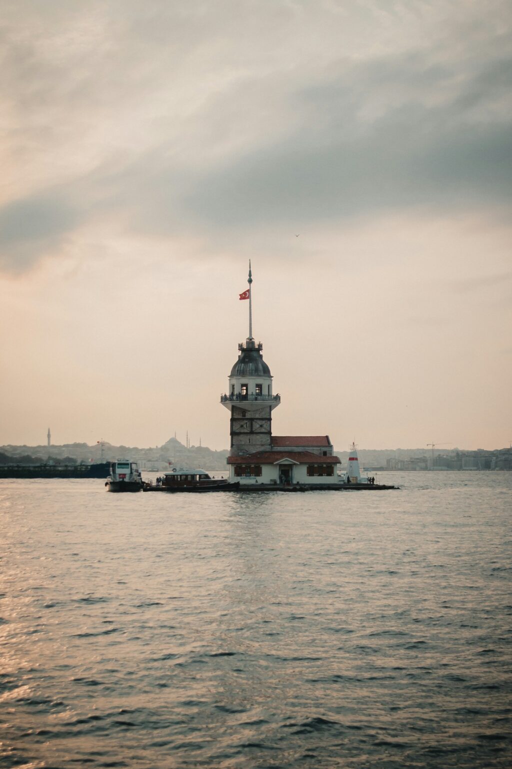 tolga-ahmetler-6kfQZ2-zbtg-unsplash